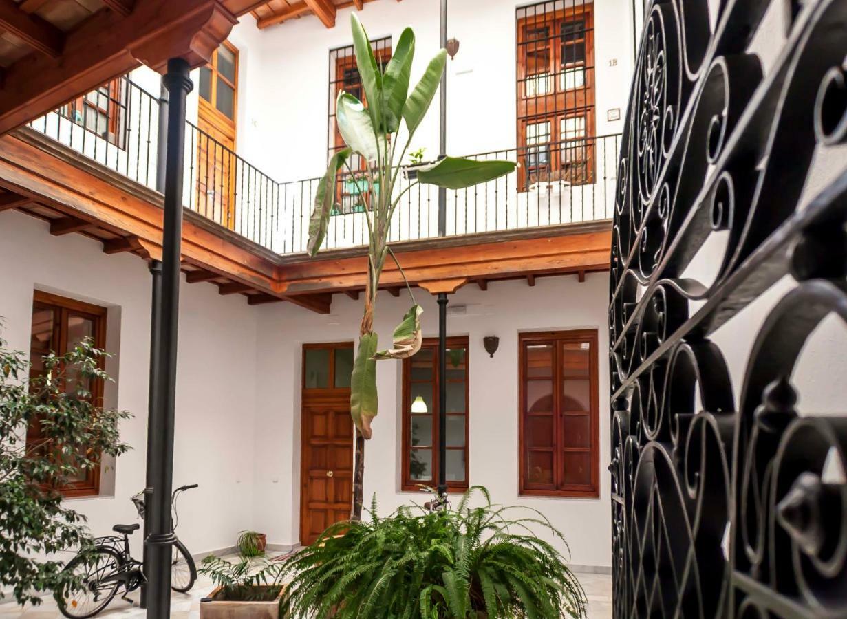 Abades Giralda Deluxe By Valcambre Διαμέρισμα Σεβίλλη Εξωτερικό φωτογραφία